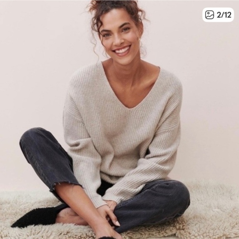 Jenni Kayne Sweater Shaker Stitch Cabin V-Neck Wool Cashmere in Oatmeal